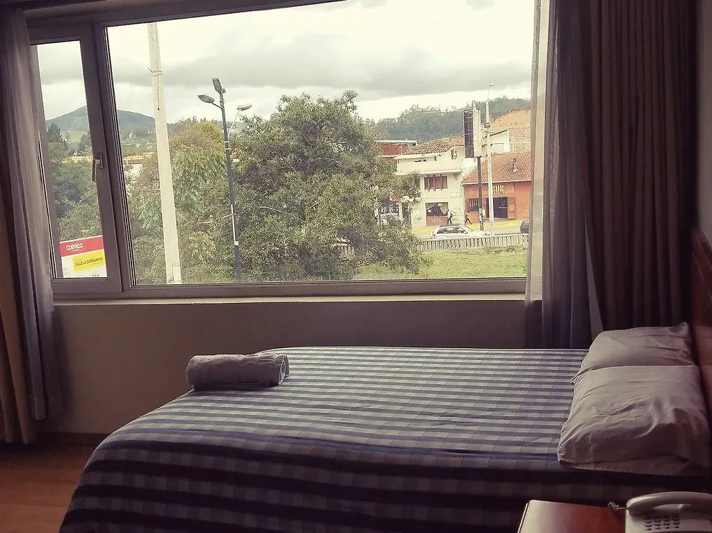 Mi Hotel El Puente 쿠엔카