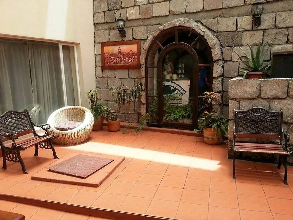 Mi Hotel El Puente 쿠엔카 에콰도르